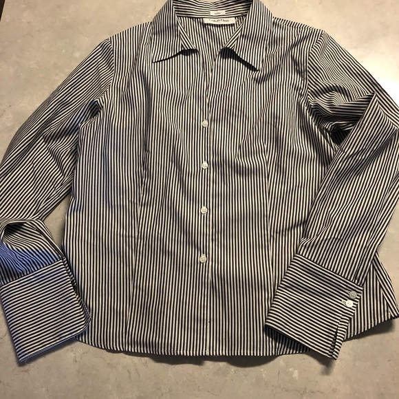 Calvin Klein Tops - Calvin Klein Navy White Stripe Button down blouse